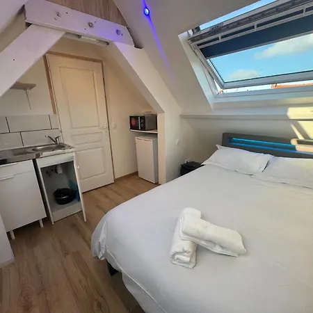 Royal 5 * كاليه